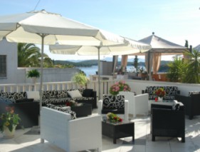 Garden lounge area