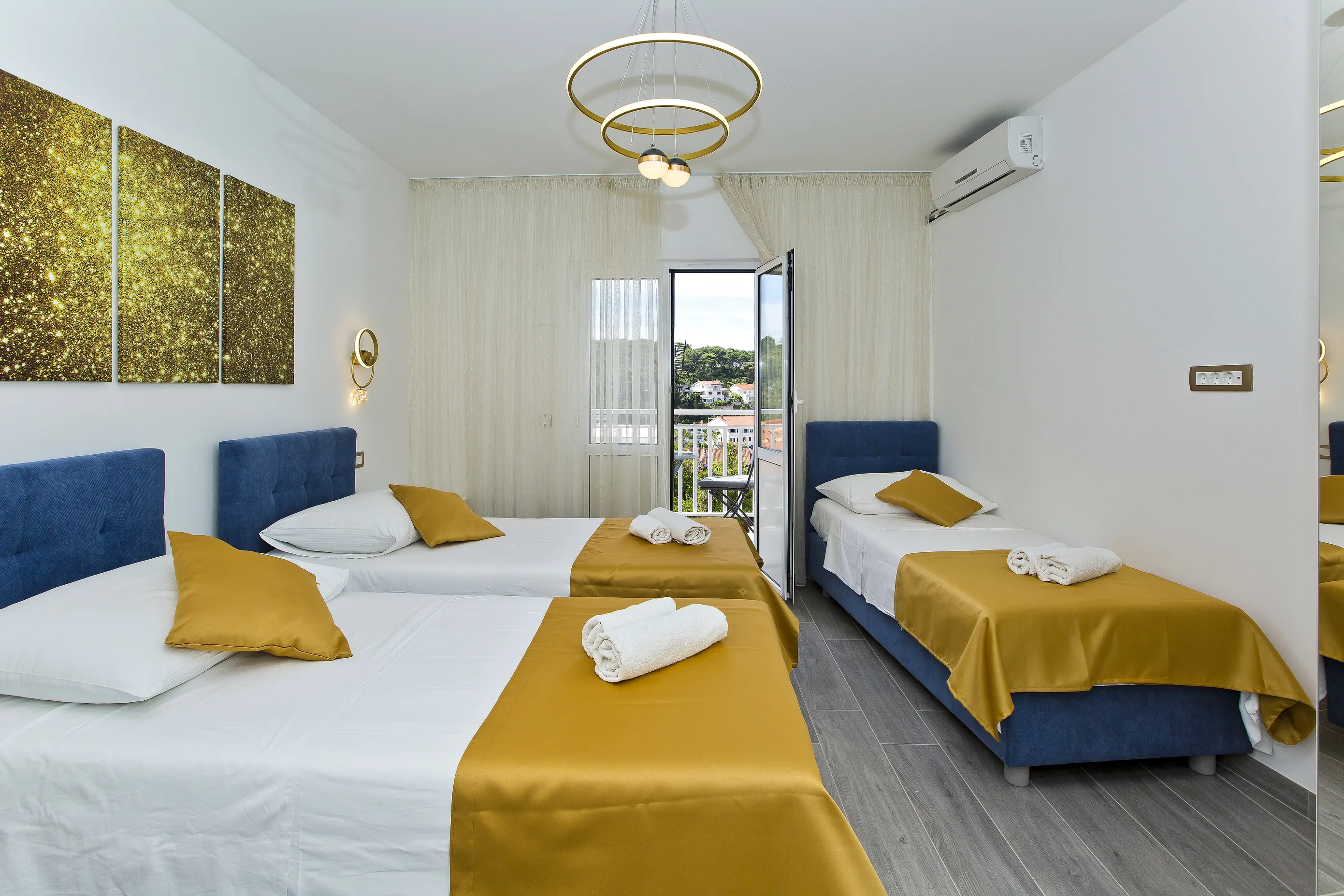 Superior Triple Room
